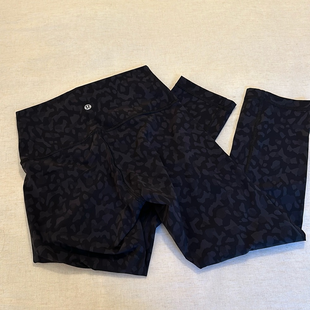 Lululemon Wunderunder Crop - 23in